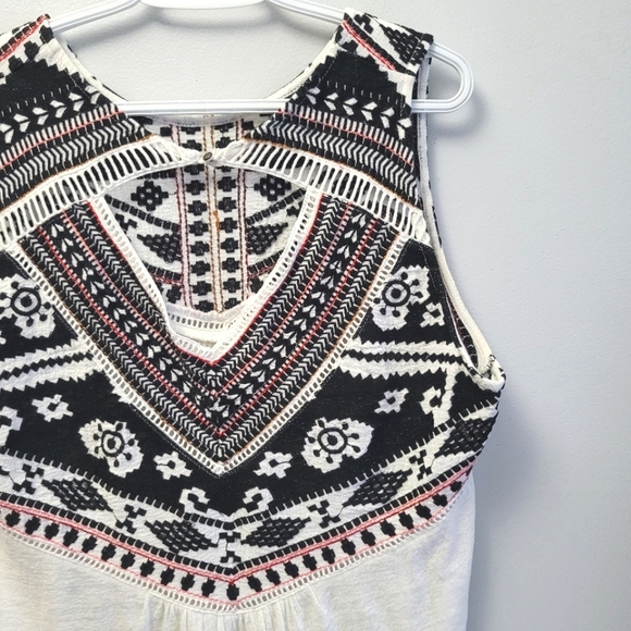 Lucky Brand Plus Size Embroidered Linen Tank Top - Picture 5 of 8